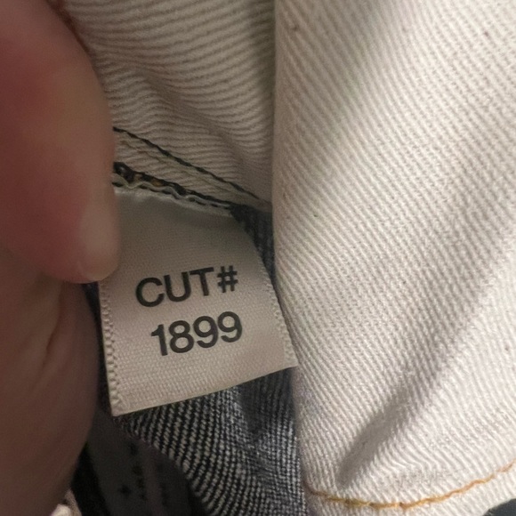 Imogene + Willie Charlie Indigo Ridged Selvage Denim | Size 31 - Picture 8 of 12